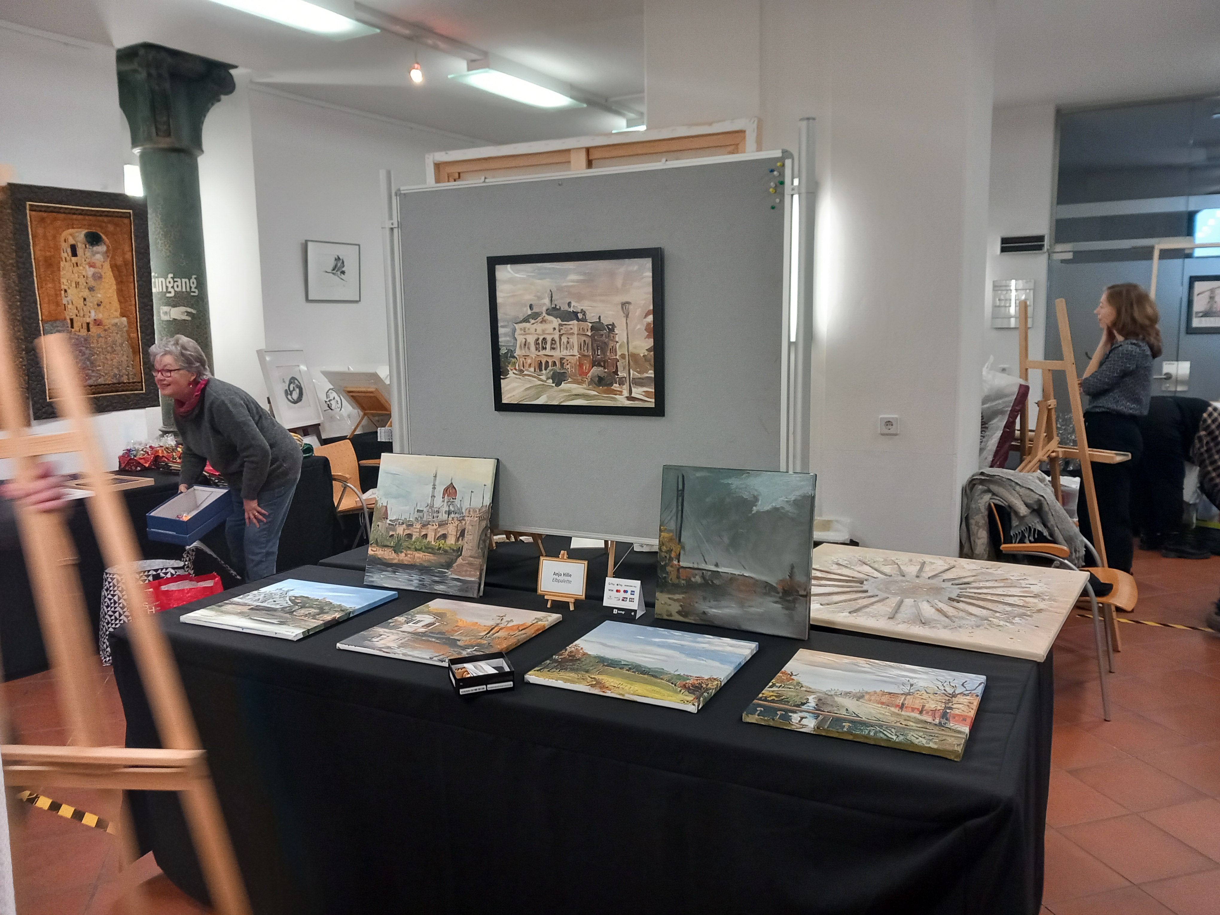 stand auf dem kunstmarkt pirna